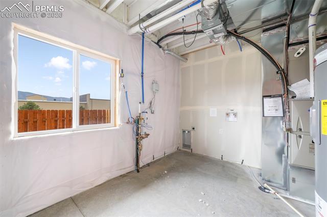 241 Front Street 102