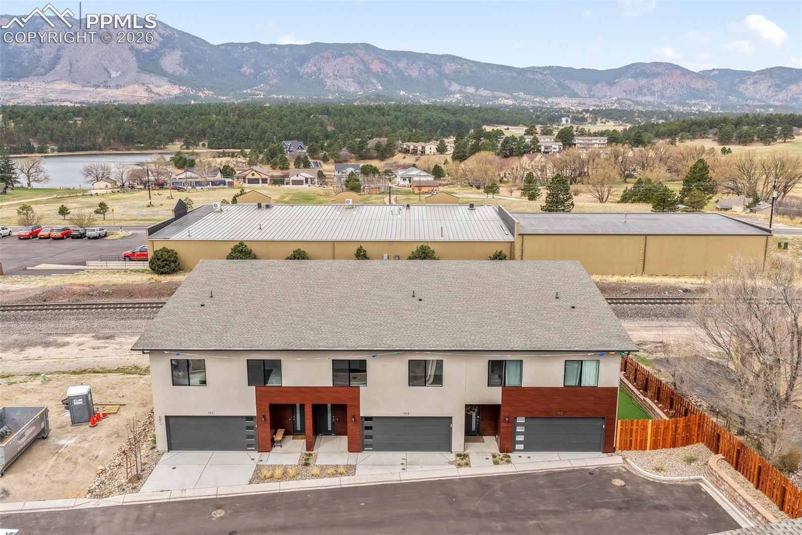 241 Front Street 102