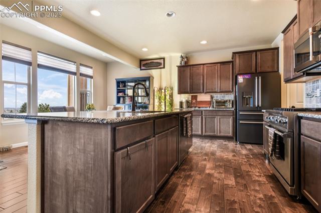 8314 Grand Peak Summit View