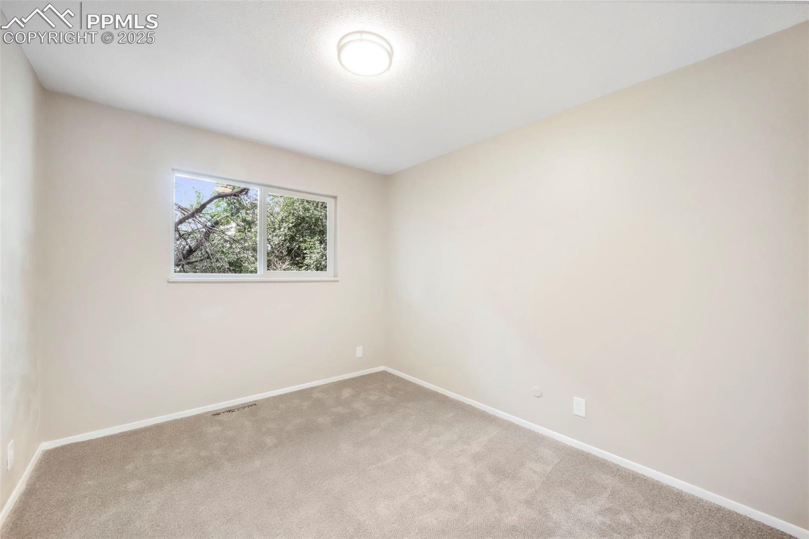 3820 Fairfield Lane