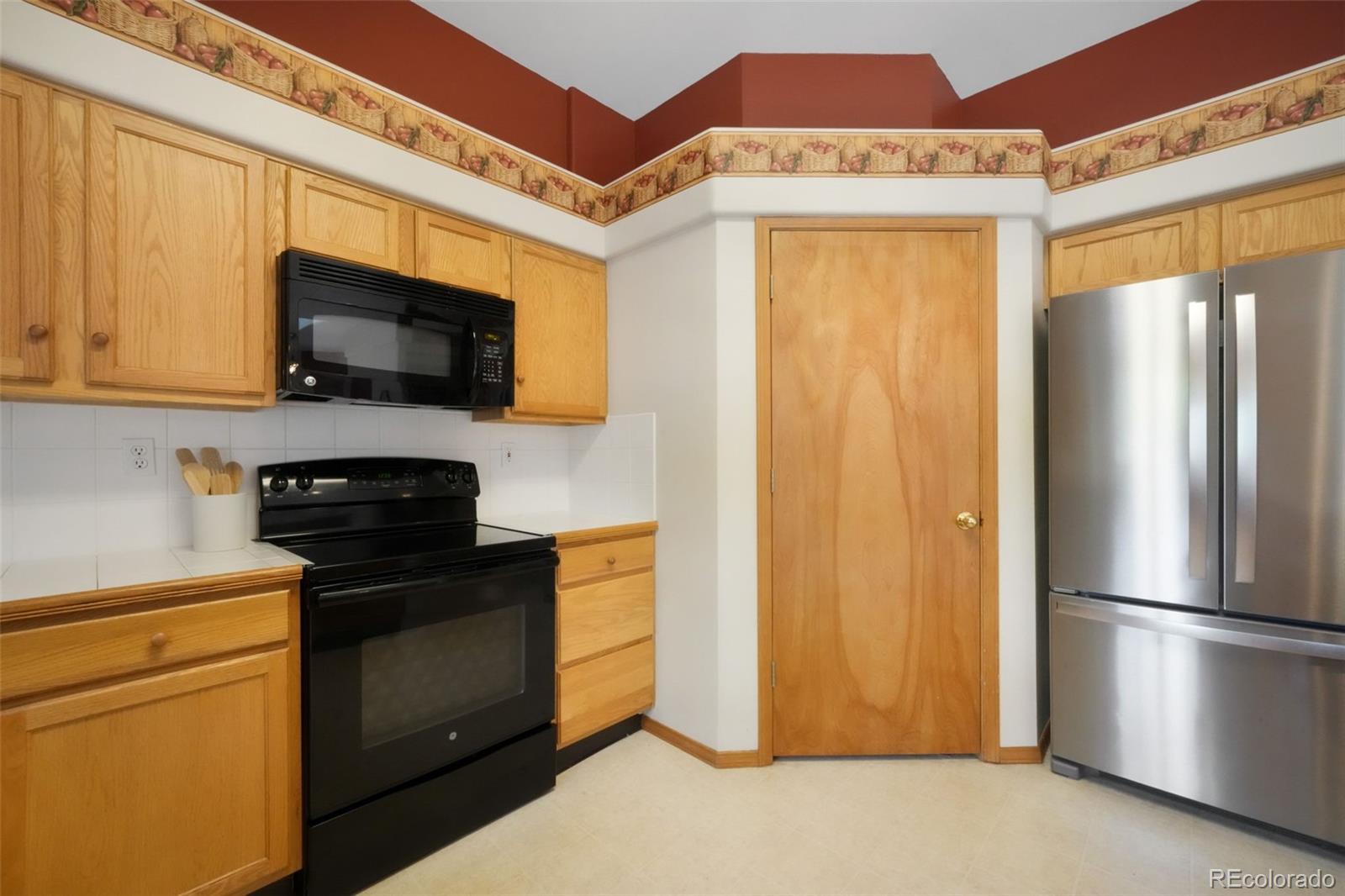 4721 Rowell Point