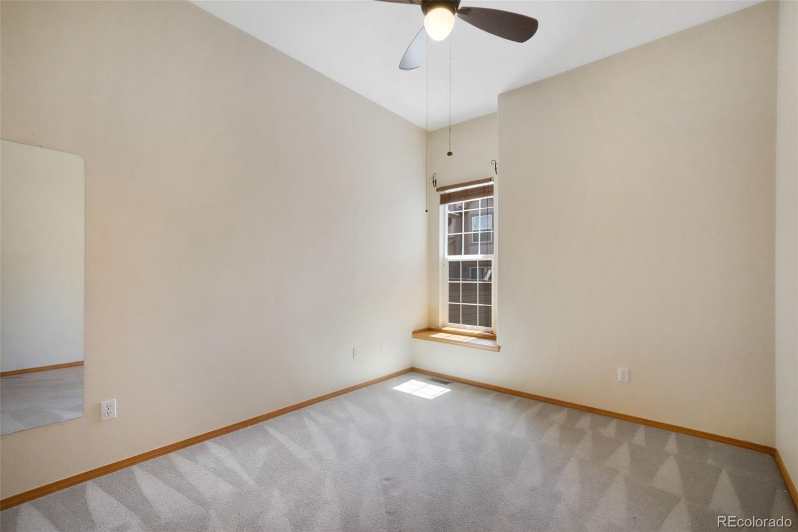 4721 Rowell Point