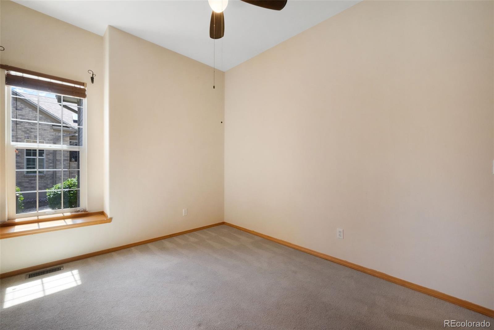 4721 Rowell Point