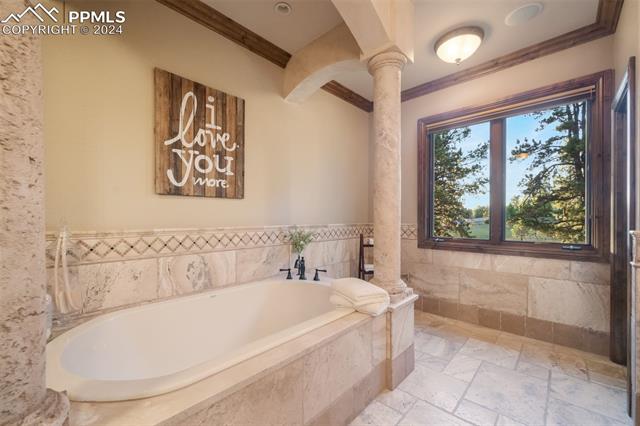 17525 Pond View Place