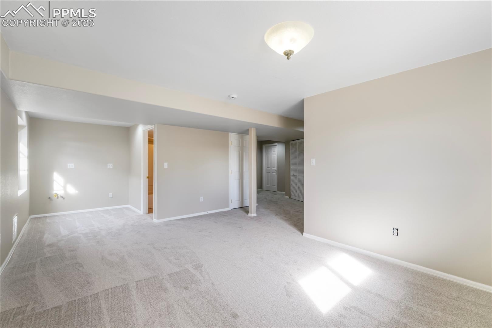 531 Fox Run Circle