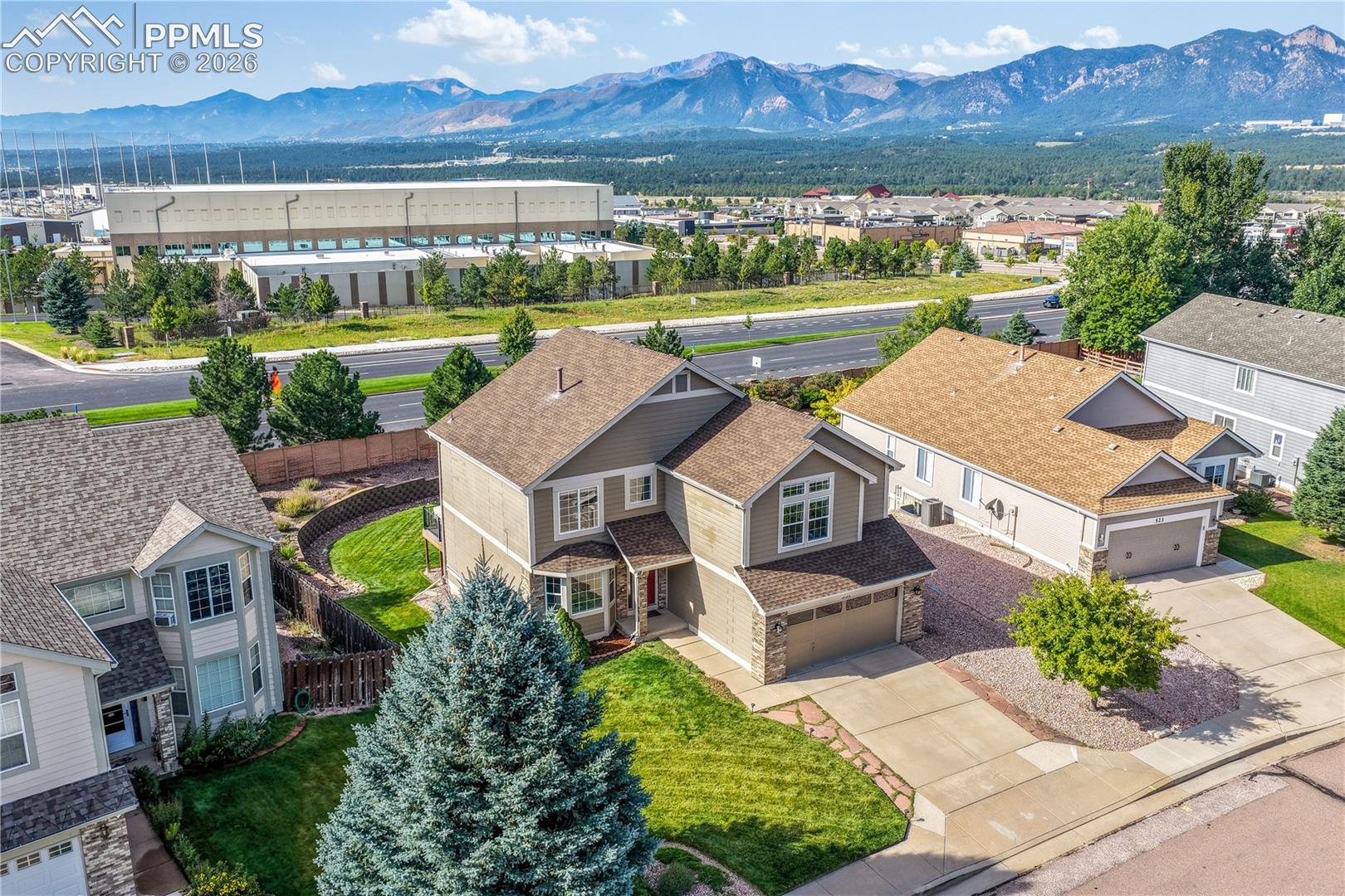 531 Fox Run Circle