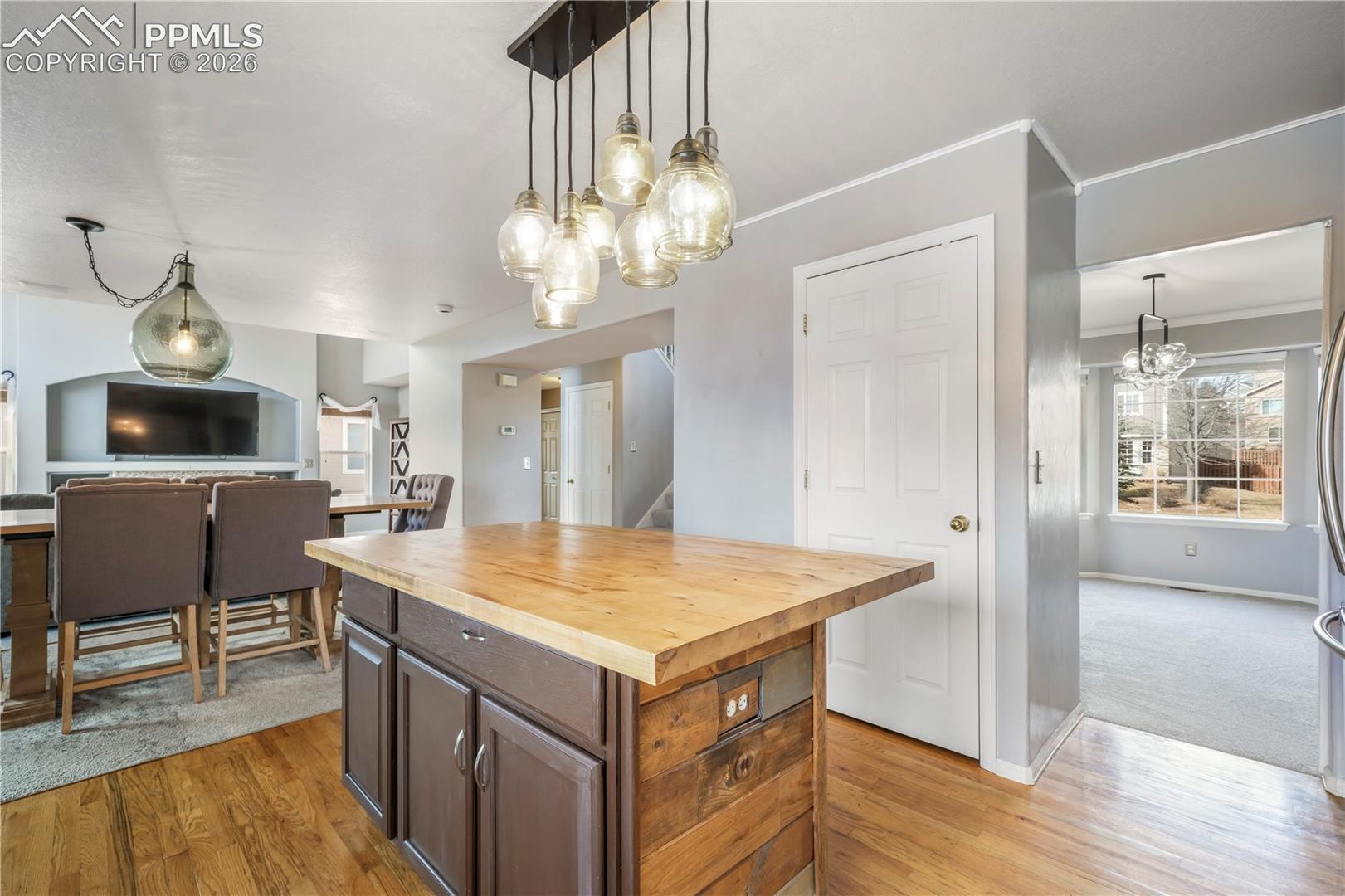 531 Fox Run Circle