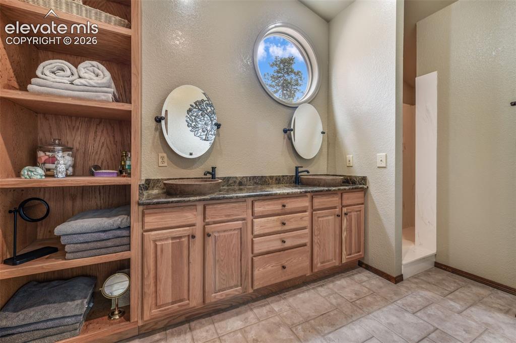 1402 Mica Lane