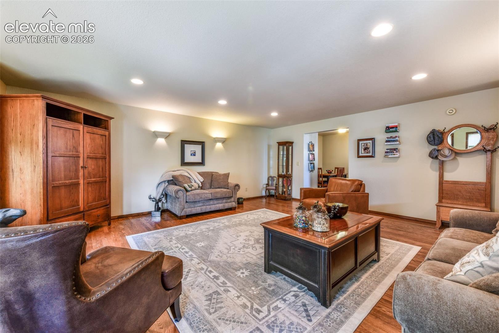 1402 Mica Lane