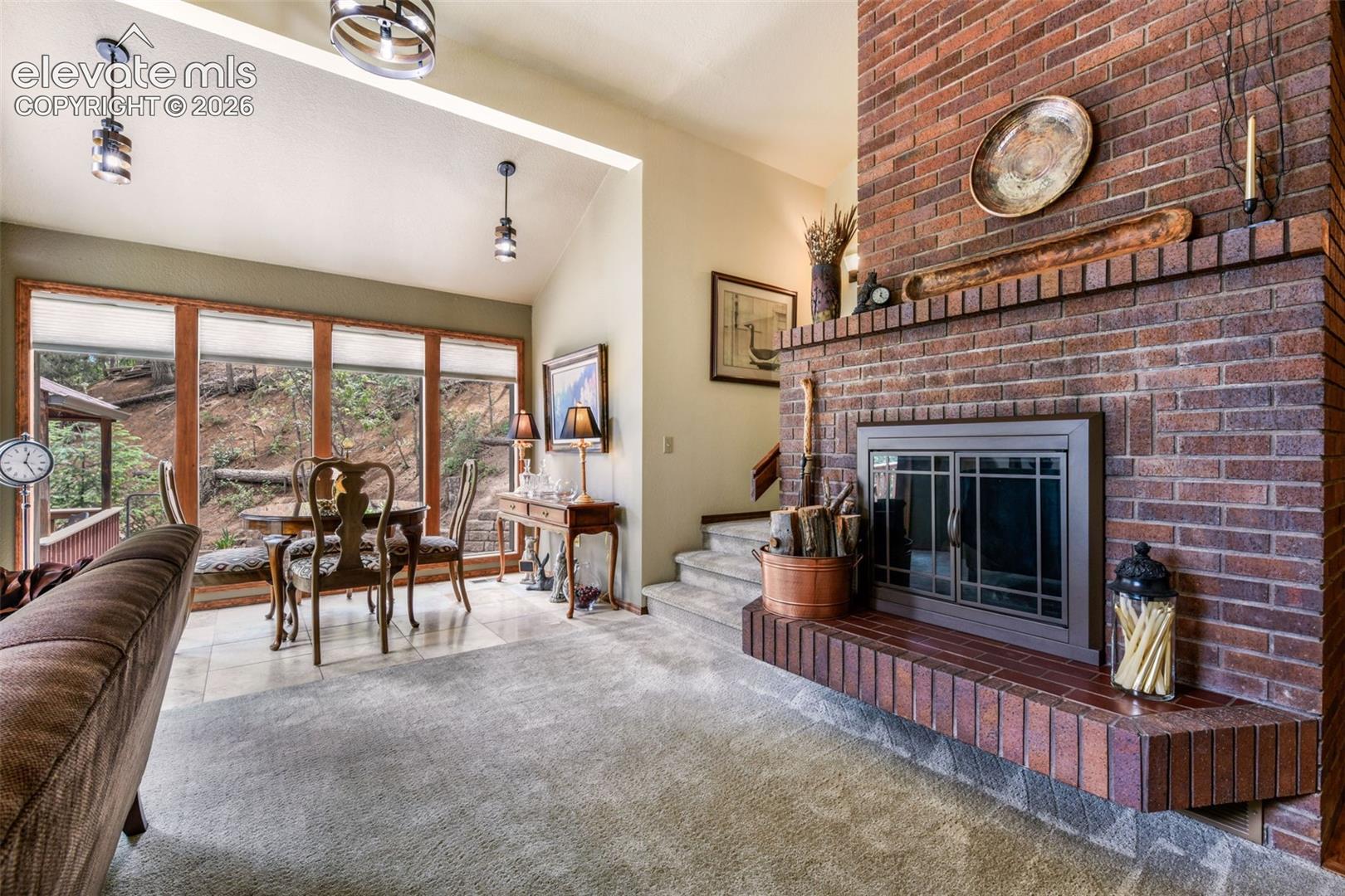 1402 Mica Lane