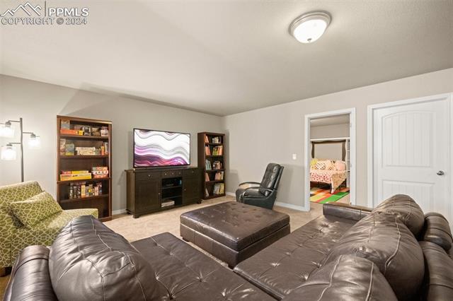 7437 Cat Tail Creek Drive