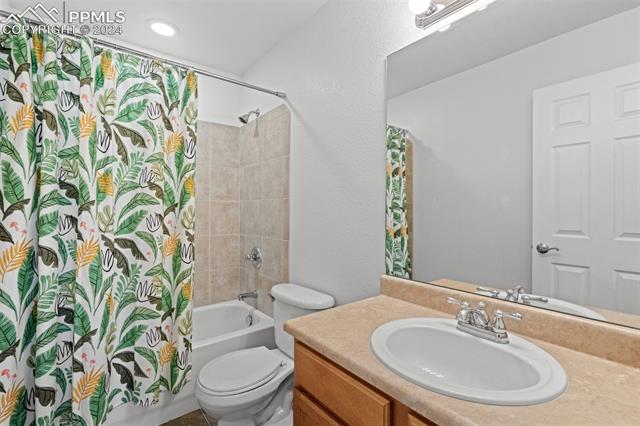 1830 Wildwood Pass Drive