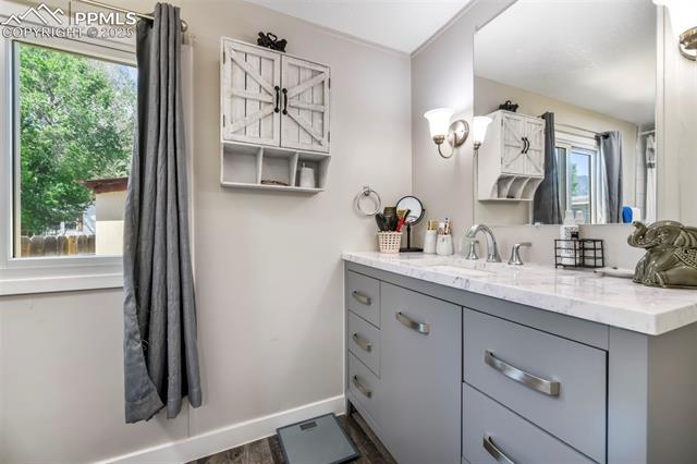 2595 Wooddale Road 21