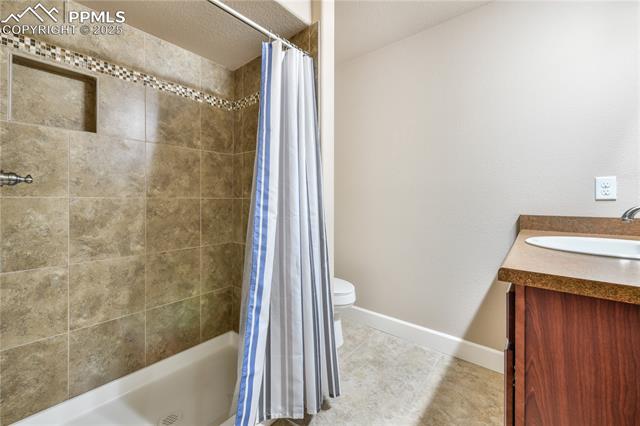 10484 Mile Post Loop