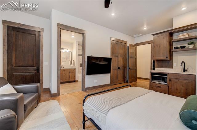 1510 Trumpeters Court