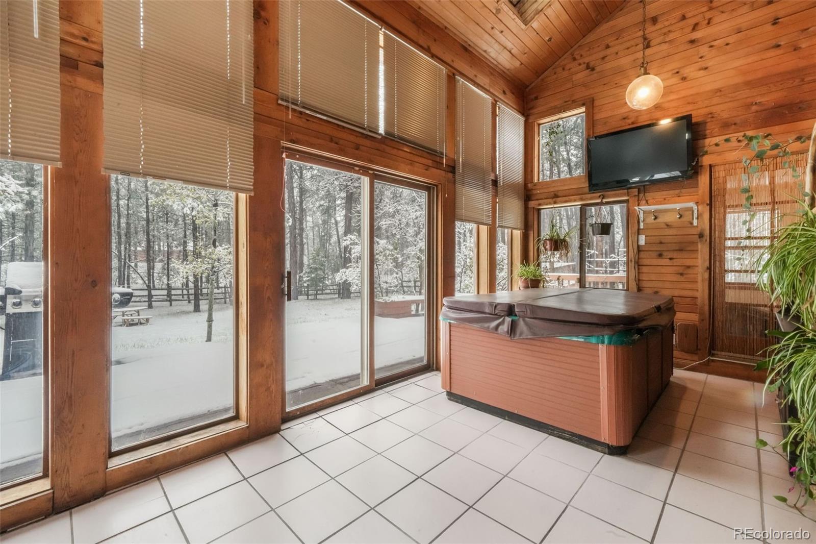 18680 Arrowwood Drive