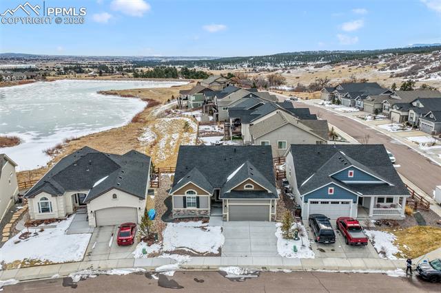 2573 Lakes Edge Drive