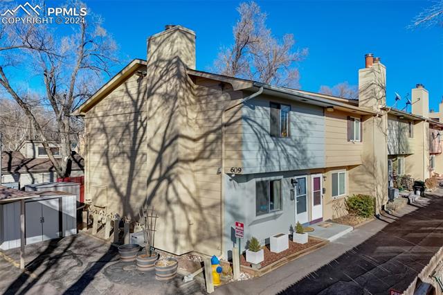 609 Bennett Avenue Unit: A