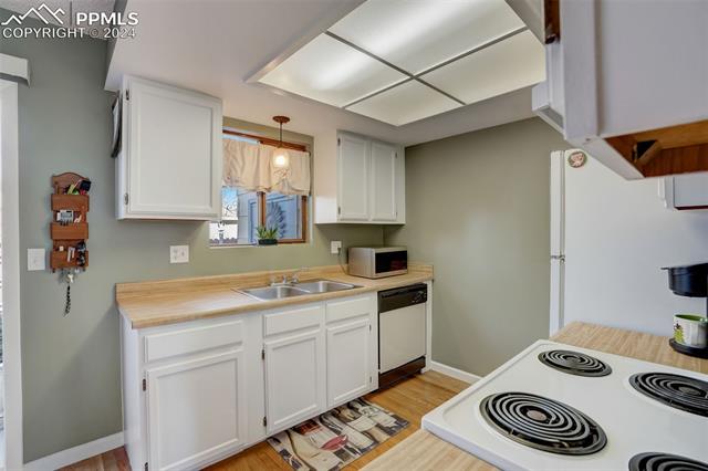 609 Bennett Avenue Unit: A