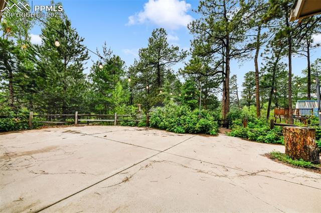 19070 White Fawn Drive