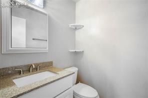 2290 Calistoga Drive