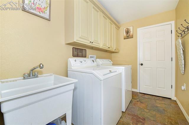 573 Empire Road