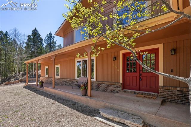 1315 W Bowman Avenue