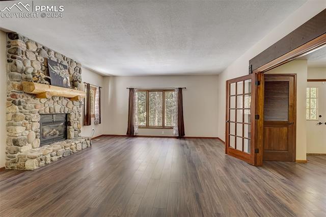 1315 W Bowman Avenue