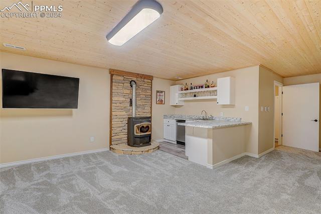 1315 W Bowman Avenue