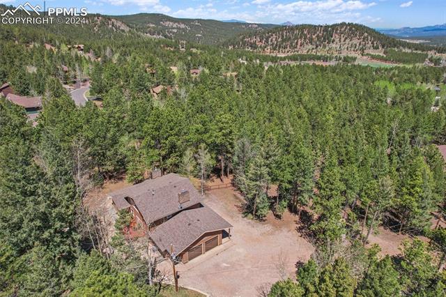 1315 W Bowman Avenue