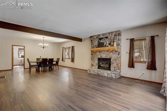 1315 W Bowman Avenue