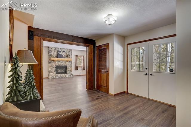 1315 W Bowman Avenue