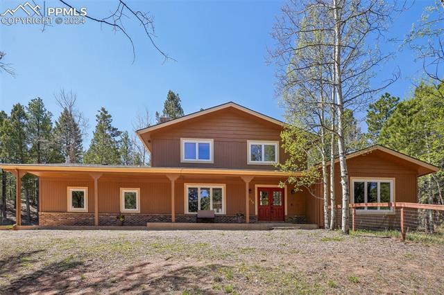 1315 W Bowman Avenue