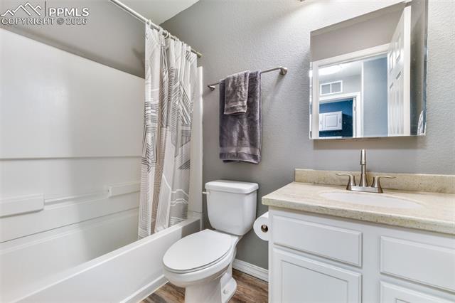 995 Diamond Rim Drive