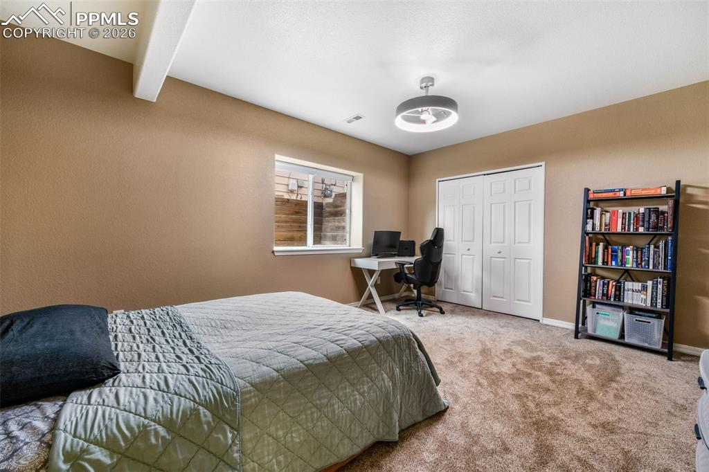 995 Diamond Rim Drive