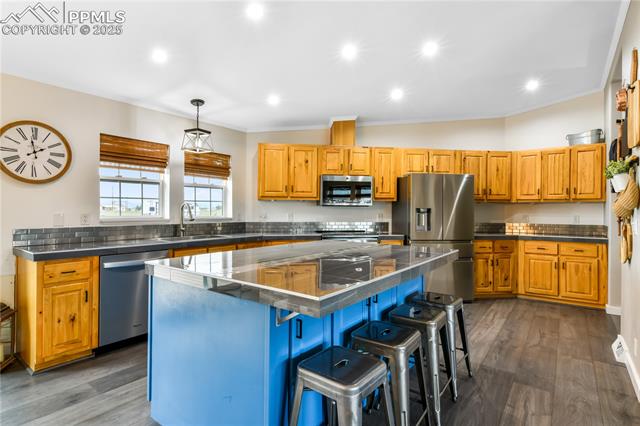 6250 Good Fortune Road