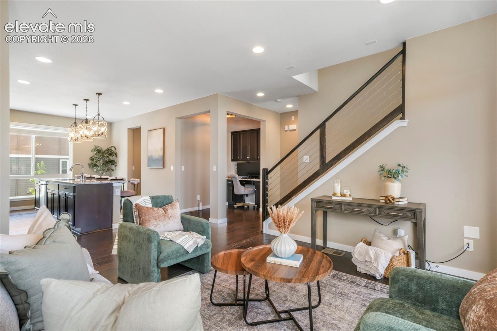 3562 Cerf Way