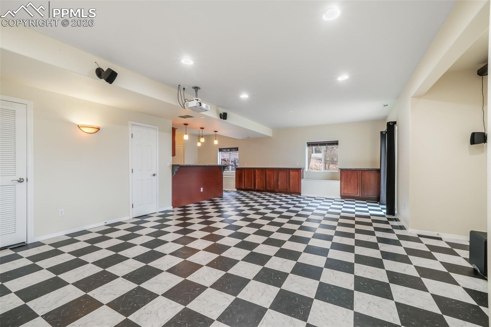 15656 Paiute Circle
