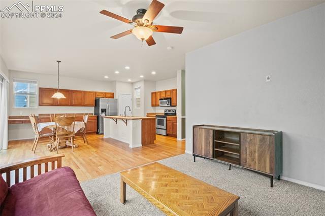 6643 Abbeywood Drive