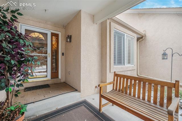1755 Moorwood Point