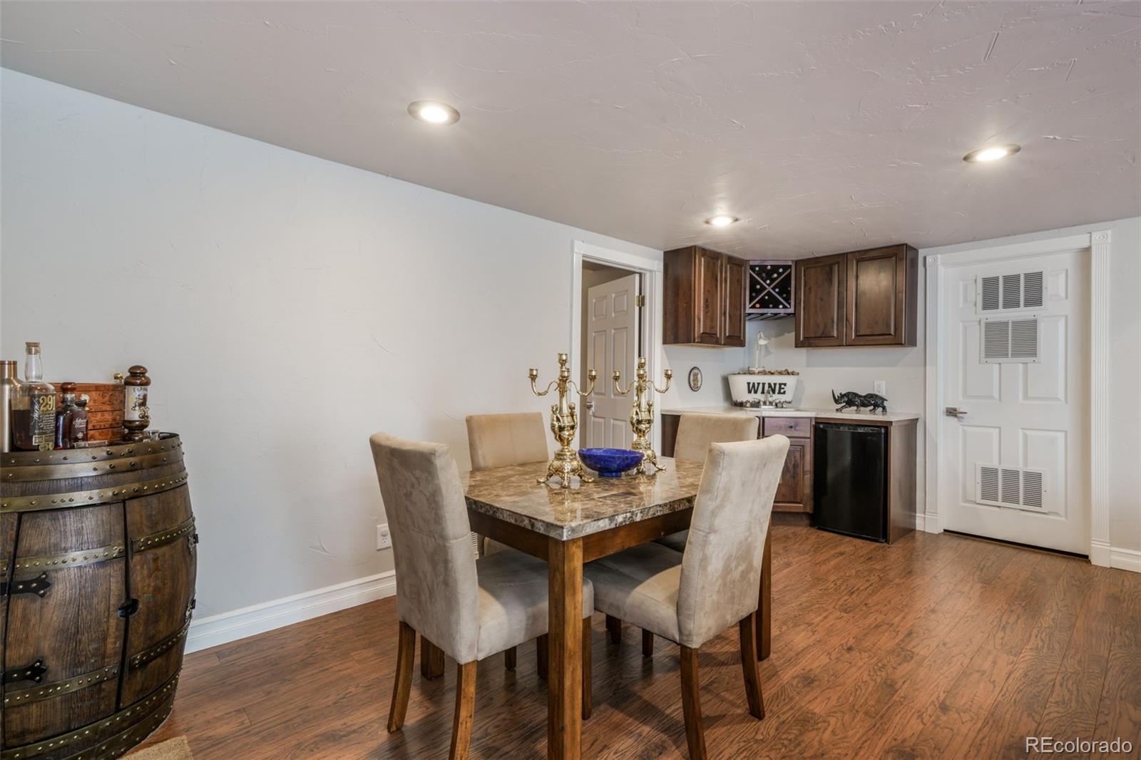 15690 James Gate Place