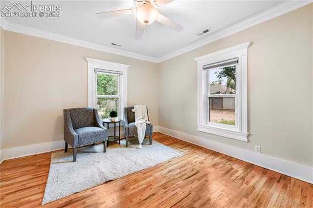 825 Arcadia Place