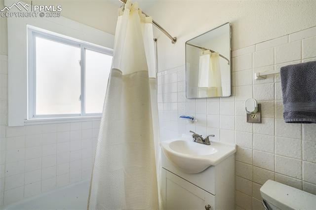 2916 W Platte Avenue