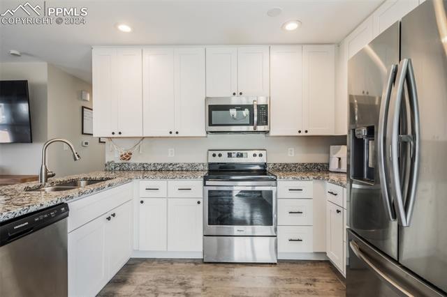 2240 Flintwood Drive