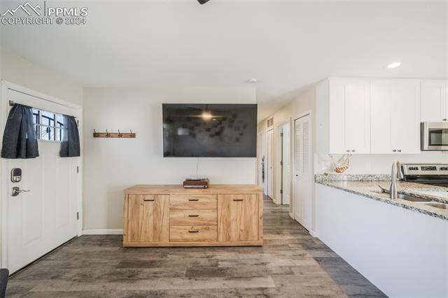 2240 Flintwood Drive