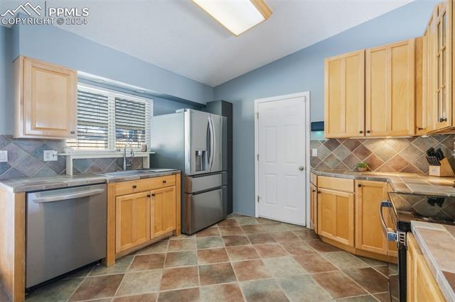 5101 Hackamore Drive