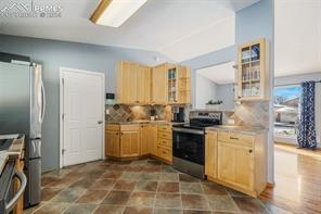 5101 Hackamore Drive