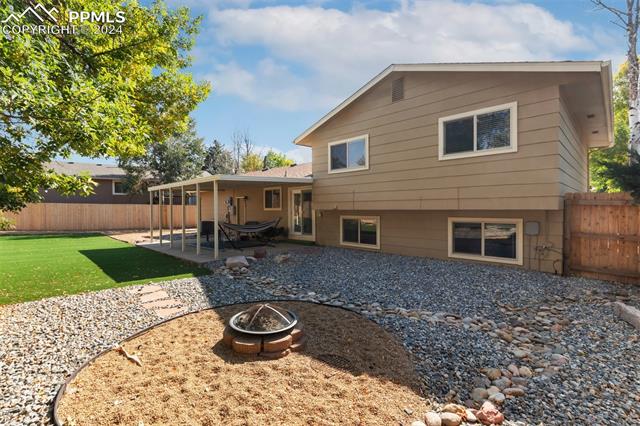 5101 Hackamore Drive