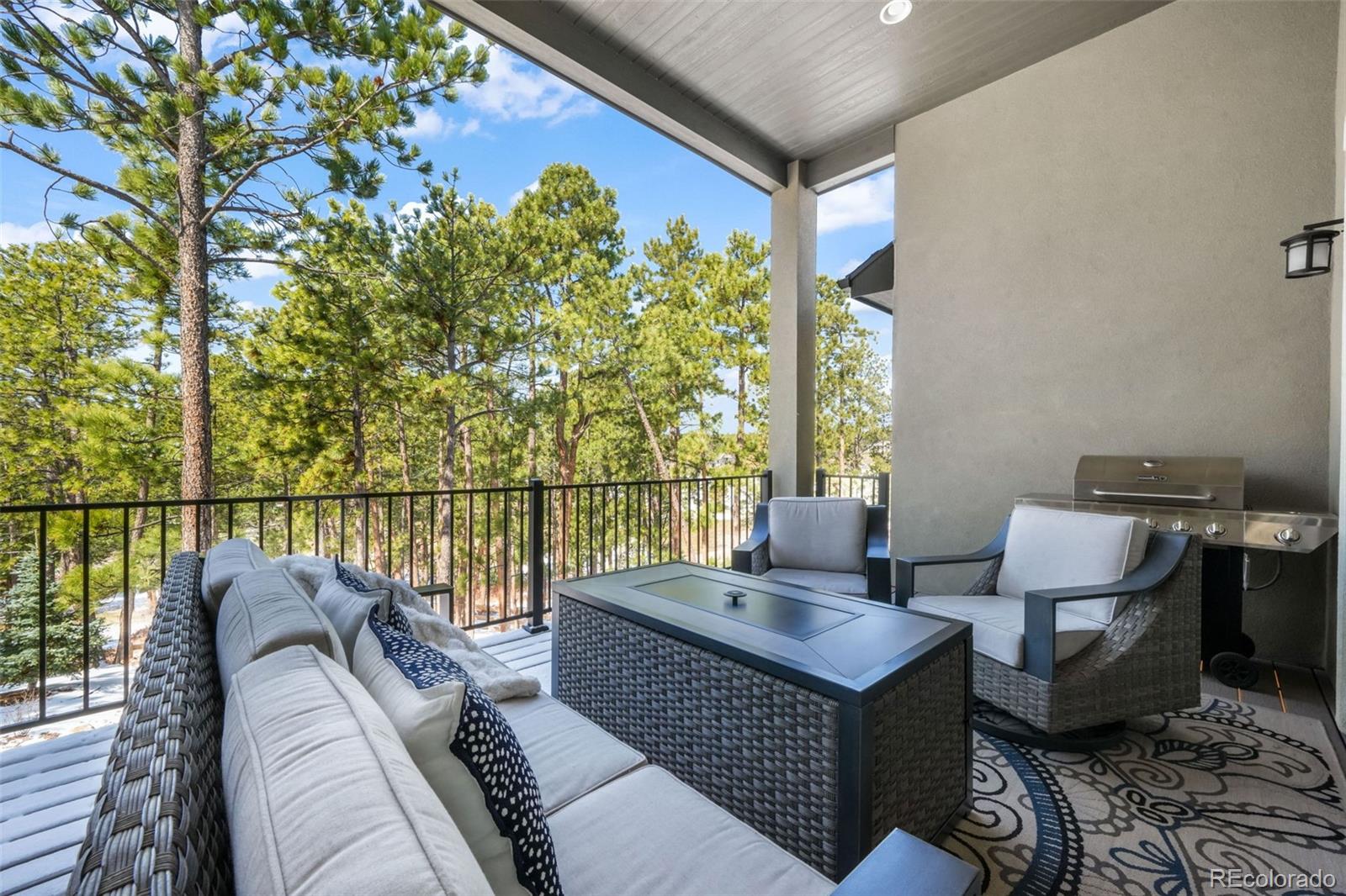 16224 Sunrise Glory Lane