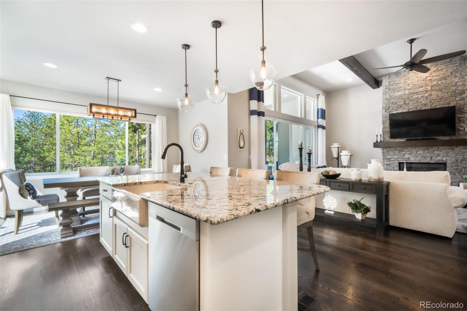 16224 Sunrise Glory Lane